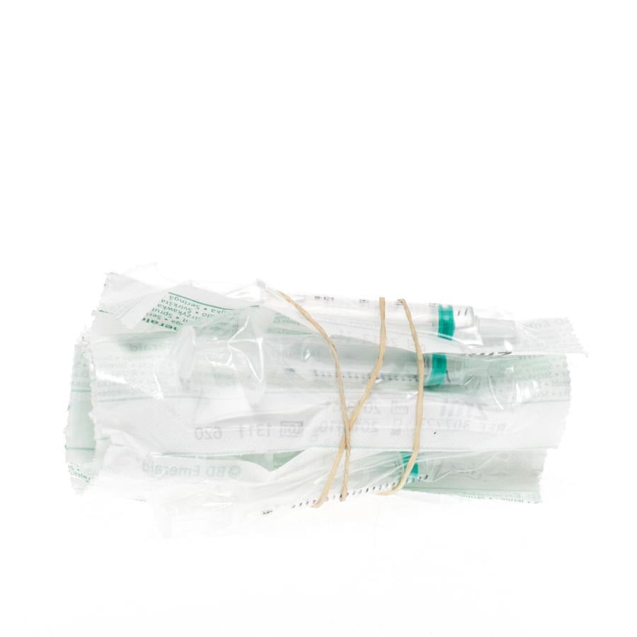 Image of Bd Emerald Spuit 2ml Luer Slip 10 Stuks 