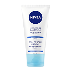 Nivea Hydraterende Dagcrème SPF15 - Normale Huid - 50ml